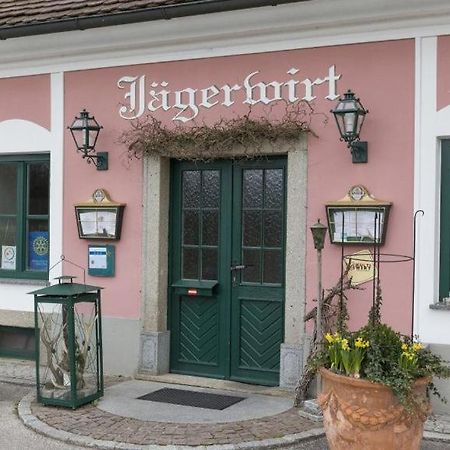 Gasthof Jaegerwirt Au an der Donau Bagian luar foto
